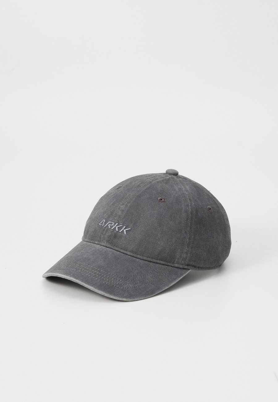 Бейсболка ARKK Copenhagen UNISEX, Dark Grey
Бейсболка ARKK Copenhagen UNISEX, Dark Grey