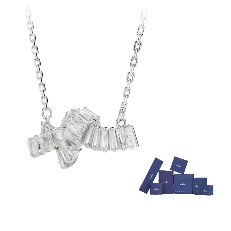 Матричное колье с узлом из багетной огранки Swarovski
Матричное колье с узлом из багетной огранки Swarovski