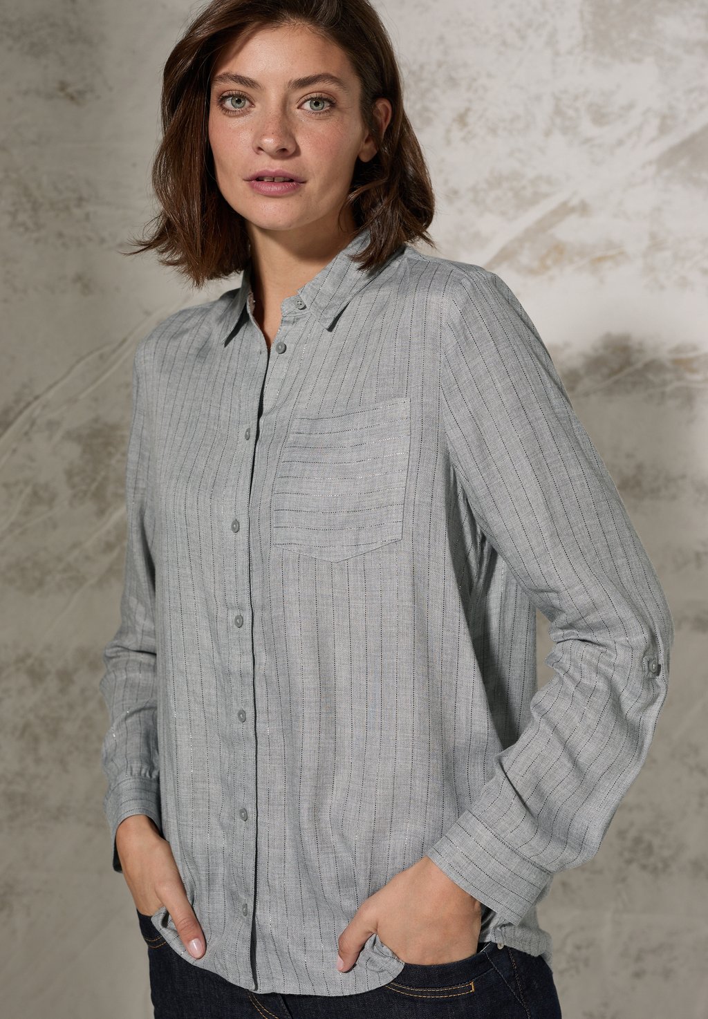 Блузка на пуговицах GESTREIFTE MELANGE Cecil, серый
Блузка на пуговицах GESTREIFTE MELANGE Cecil, серый