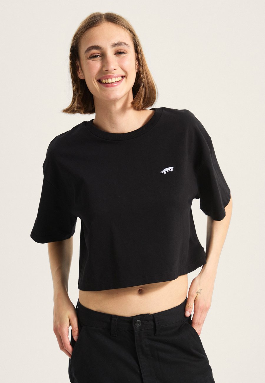 Футболка Vans SALTON RELAXED FIT CROP, Black, Черный, Футболка Vans SALTON RELAXED FIT CROP, Black
Футболка Vans SALTON RELAXED FIT CROP, Black, Черный, Футболка Vans SALTON RELAXED FIT CROP, Black