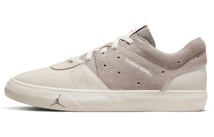 Мужские кроссовки для скейтбординга Jordan Air Jordan Series
Мужские кроссовки для скейтбординга Jordan Air Jordan Series