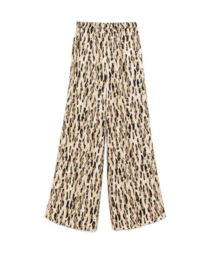 Бежевые брюки с эластичным поясом и карманами. The Nina Studio, бежевый
Бежевые брюки с эластичным поясом и карманами. The Nina Studio, бежевый