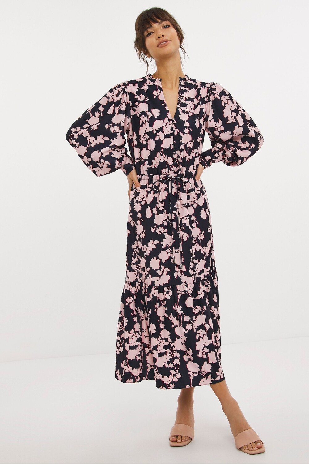 Розовое женское платье миди с принтом и пуговицами спереди Joanna Hope , розовый 
Розовое женское платье миди с принтом и пуговицами спереди Joanna Hope , розовый