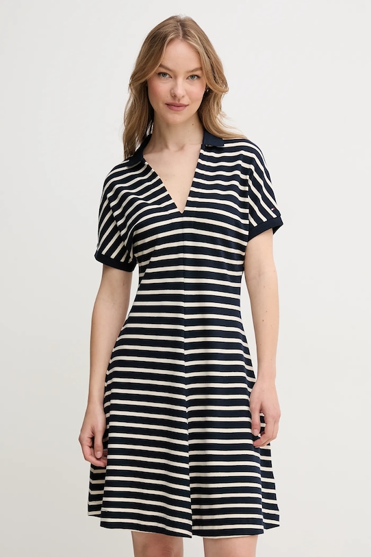 Платье Tommy Hilfiger, темно-синий
Платье Tommy Hilfiger, темно-синий