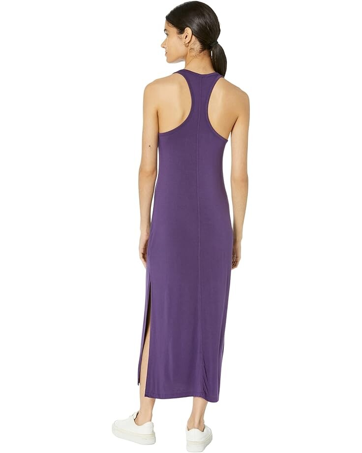 Платье LAmade Kennedy Scoop Dress in Micromodal Spandex, цвет Dark Plum 
Платье LAmade Kennedy Scoop Dress in Micromodal Spandex, цвет Dark Plum