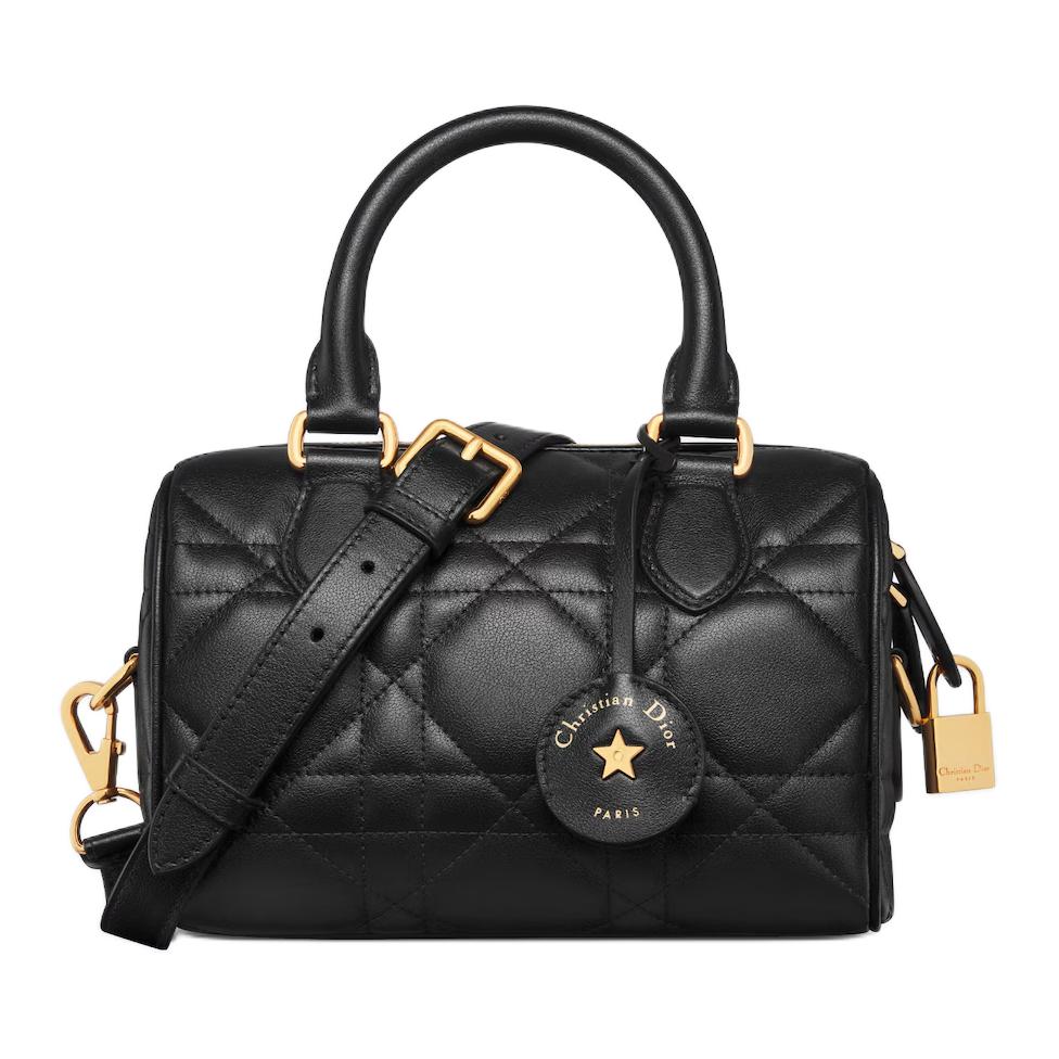 Сумка через плечо из макроканнажной телячьей кожи DIOR черная
Сумка через плечо из макроканнажной телячьей кожи DIOR черная