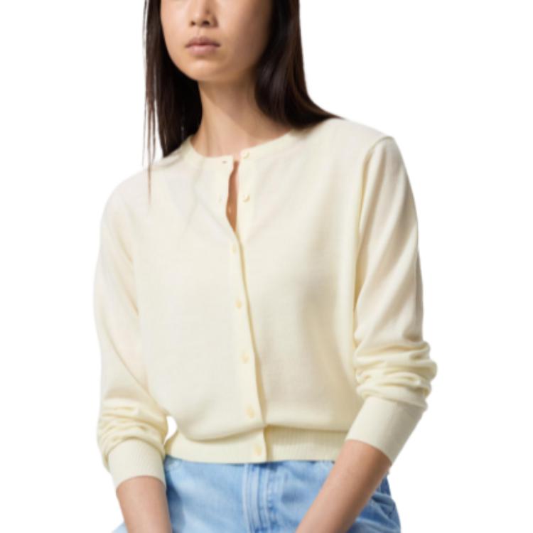UNIQLO Топ женский белый
UNIQLO Топ женский белый