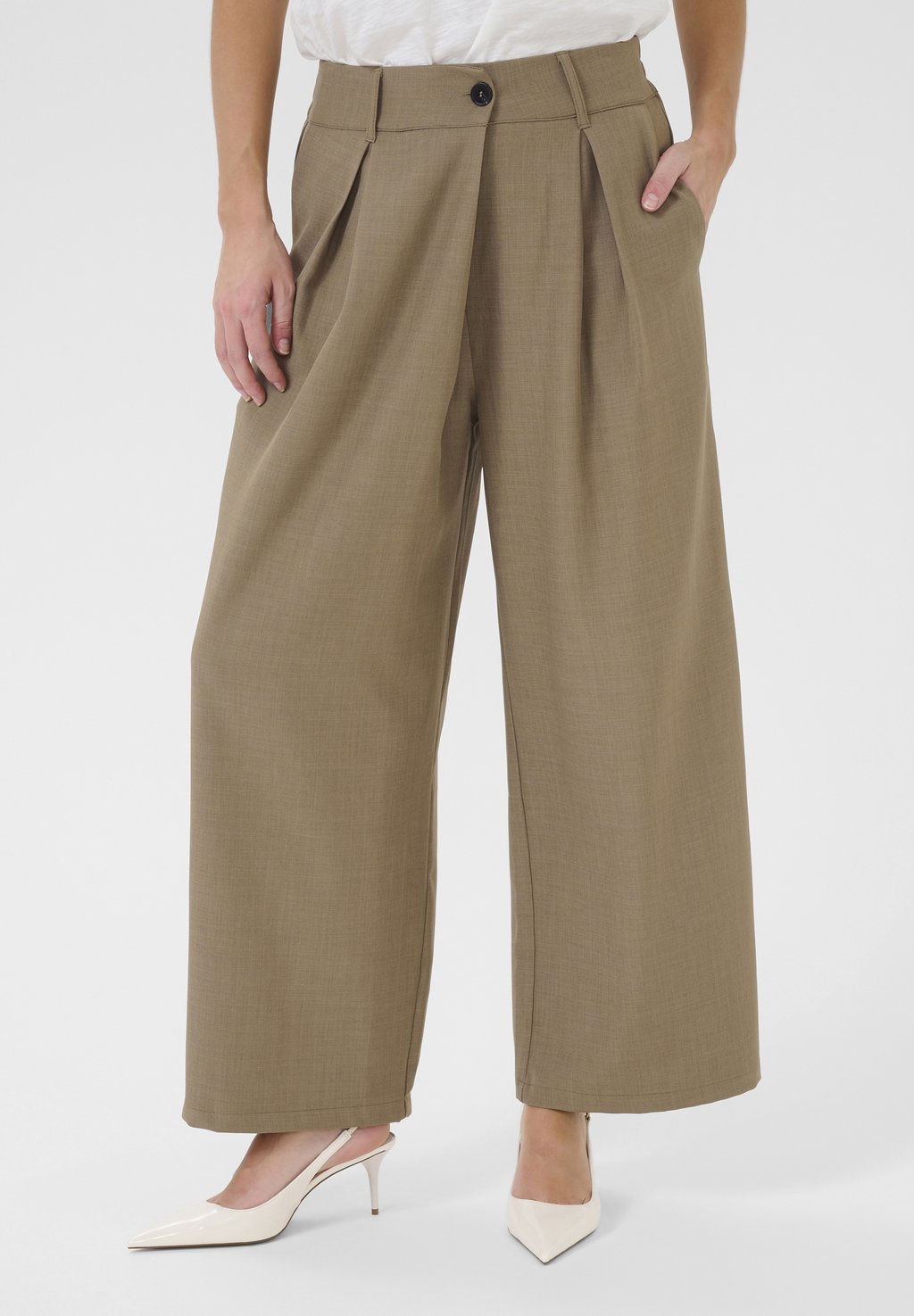 Брюки Culture, бежевый
Брюки Culture, бежевый