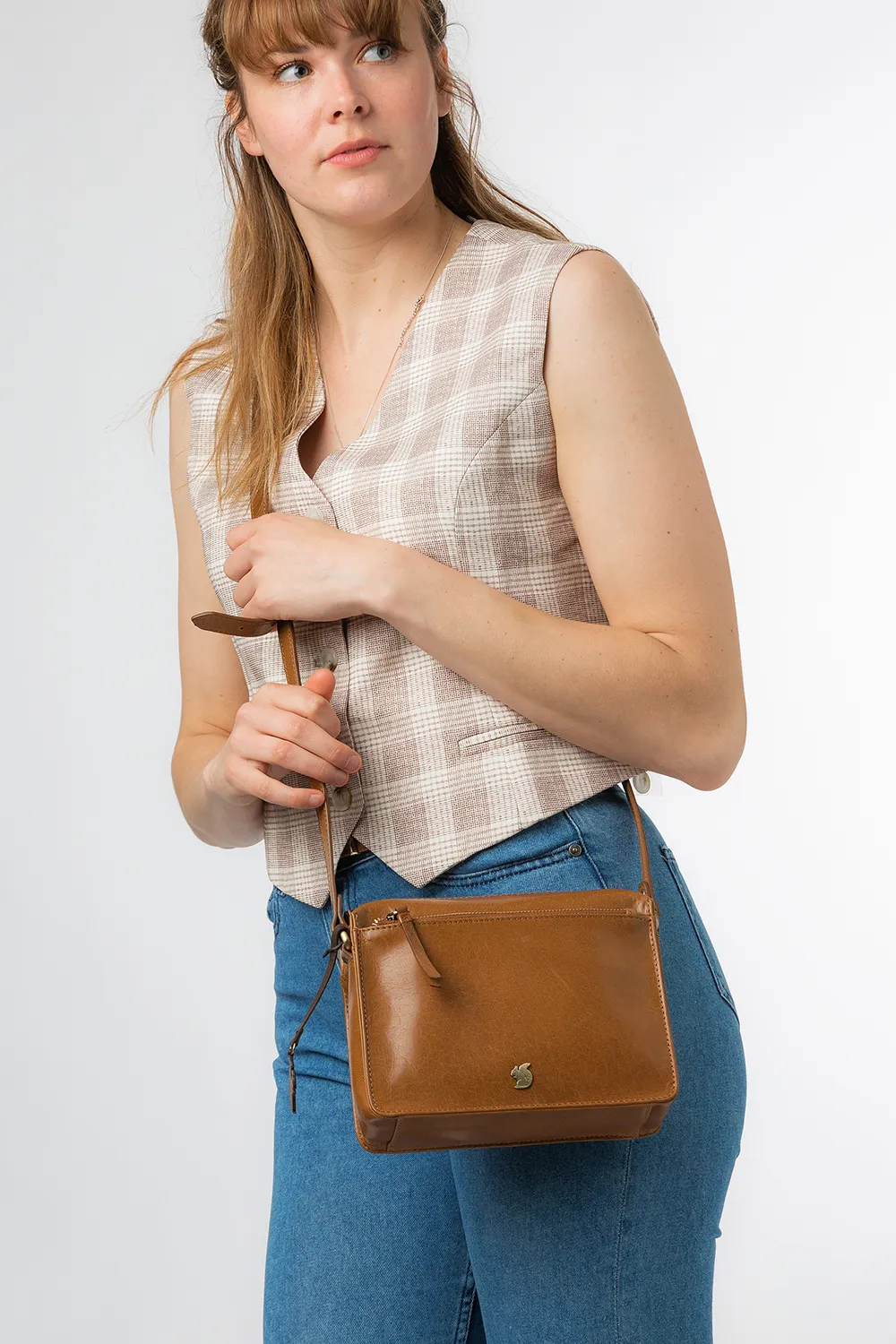 Кожаная сумка через плечо 'Aurora' Conkca London, коричневый
Кожаная сумка через плечо 'Aurora' Conkca London, коричневый