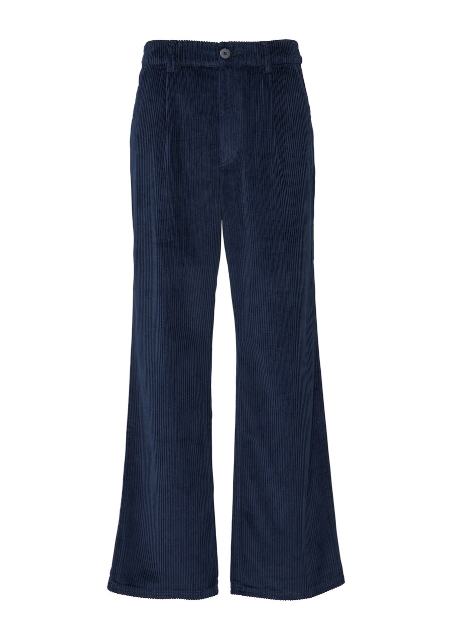 Обычные брюки со складками спереди QS, темно-синий
Обычные брюки со складками спереди QS, темно-синий