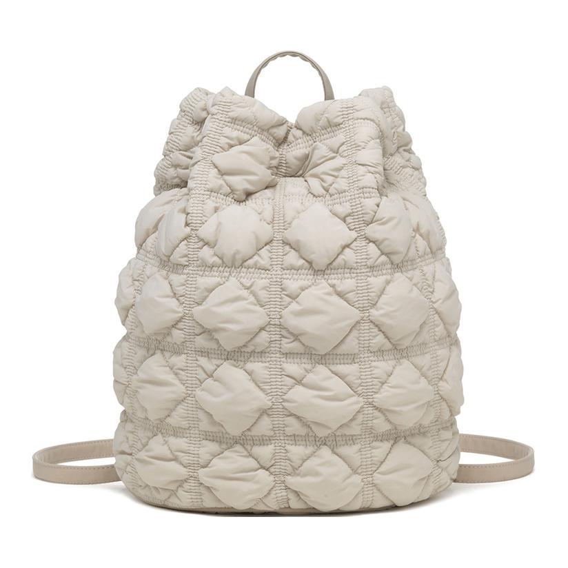 CARLYN Женский нейлоновый рюкзак светло-серый, Light Gray
CARLYN Женский нейлоновый рюкзак светло-серый, Light Gray