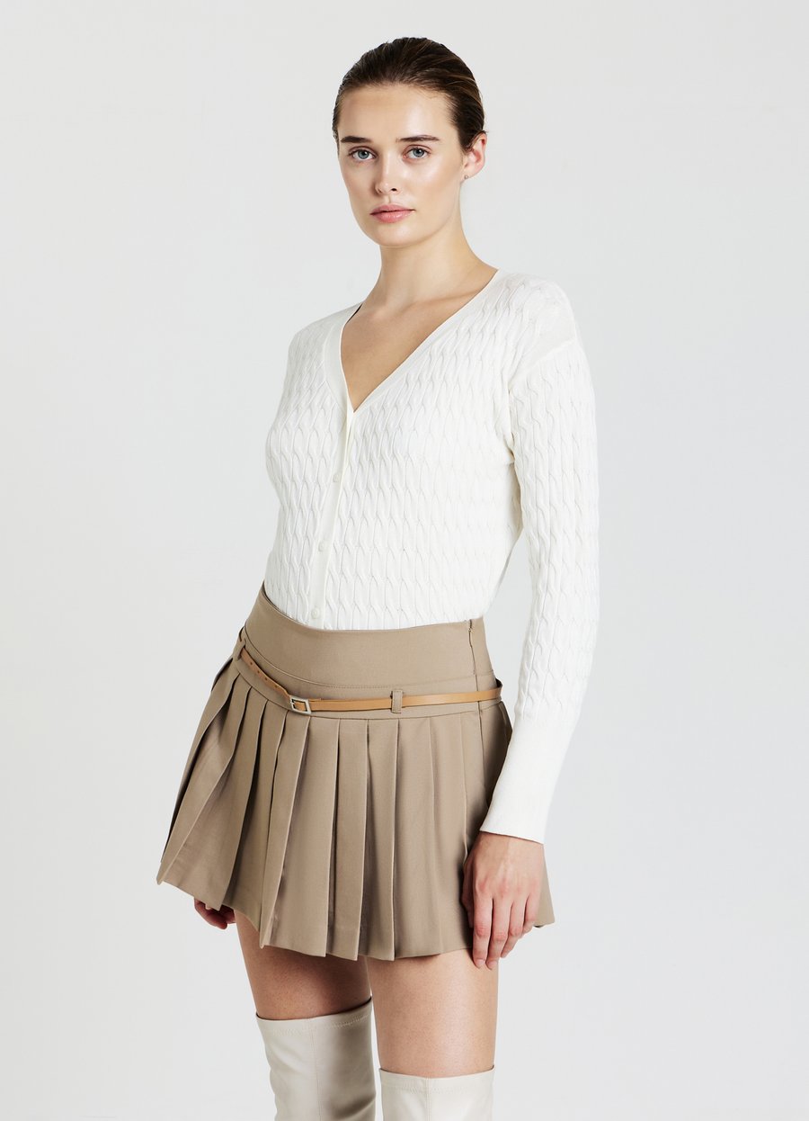 Кардиган Calliope Cardigan, Bianco Lana/White Denim
Кардиган Calliope Cardigan, Bianco Lana/White Denim