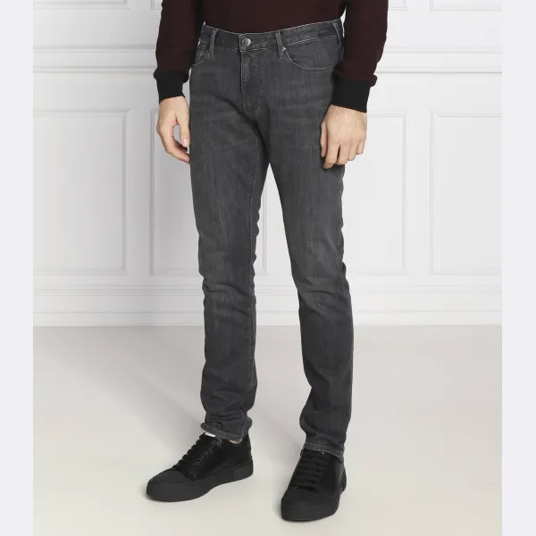 Джинсы узкого кроя j06 Emporio Armani, черный 
Джинсы узкого кроя j06 Emporio Armani, черный