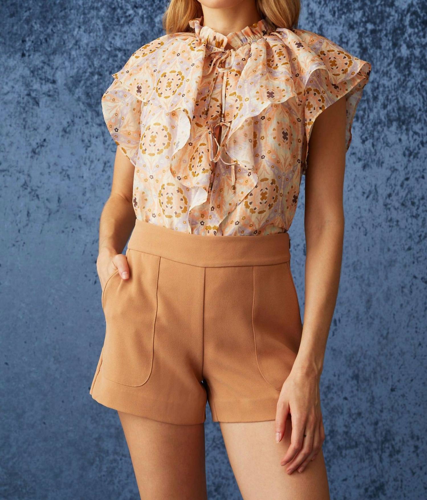 Миа шорты в цвете "ириска" Marie Oliver, Toffee
Миа шорты в цвете "ириска" Marie Oliver, Toffee