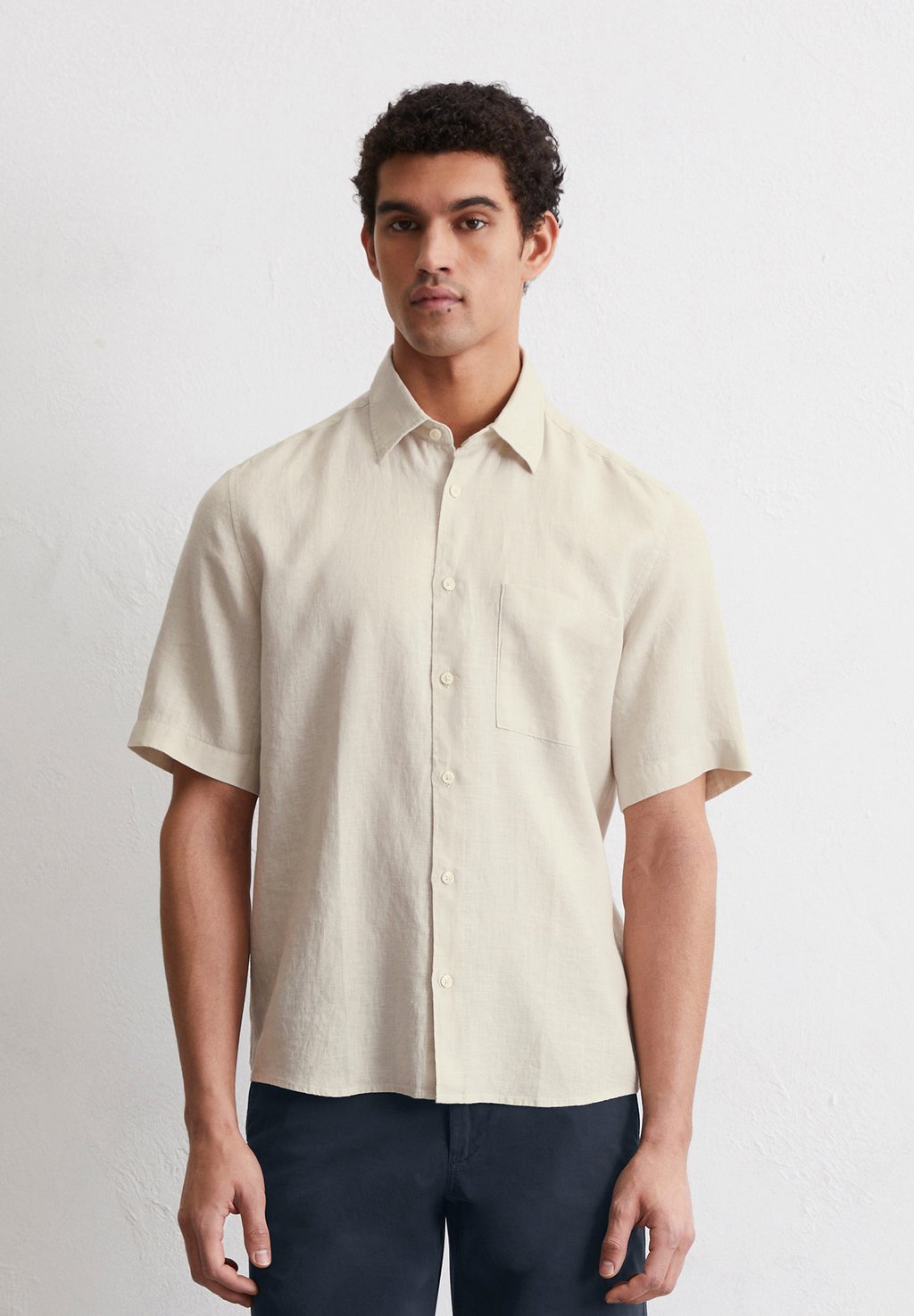 Рубашка KENT COLLAR SHORT SLEEVES ONE RECTANGULAR CHEST POCKET STYLE Marc O'Polo, бежевый
Рубашка KENT COLLAR SHORT SLEEVES ONE RECTANGULAR CHEST POCKET STYLE Marc O'Polo, бежевый