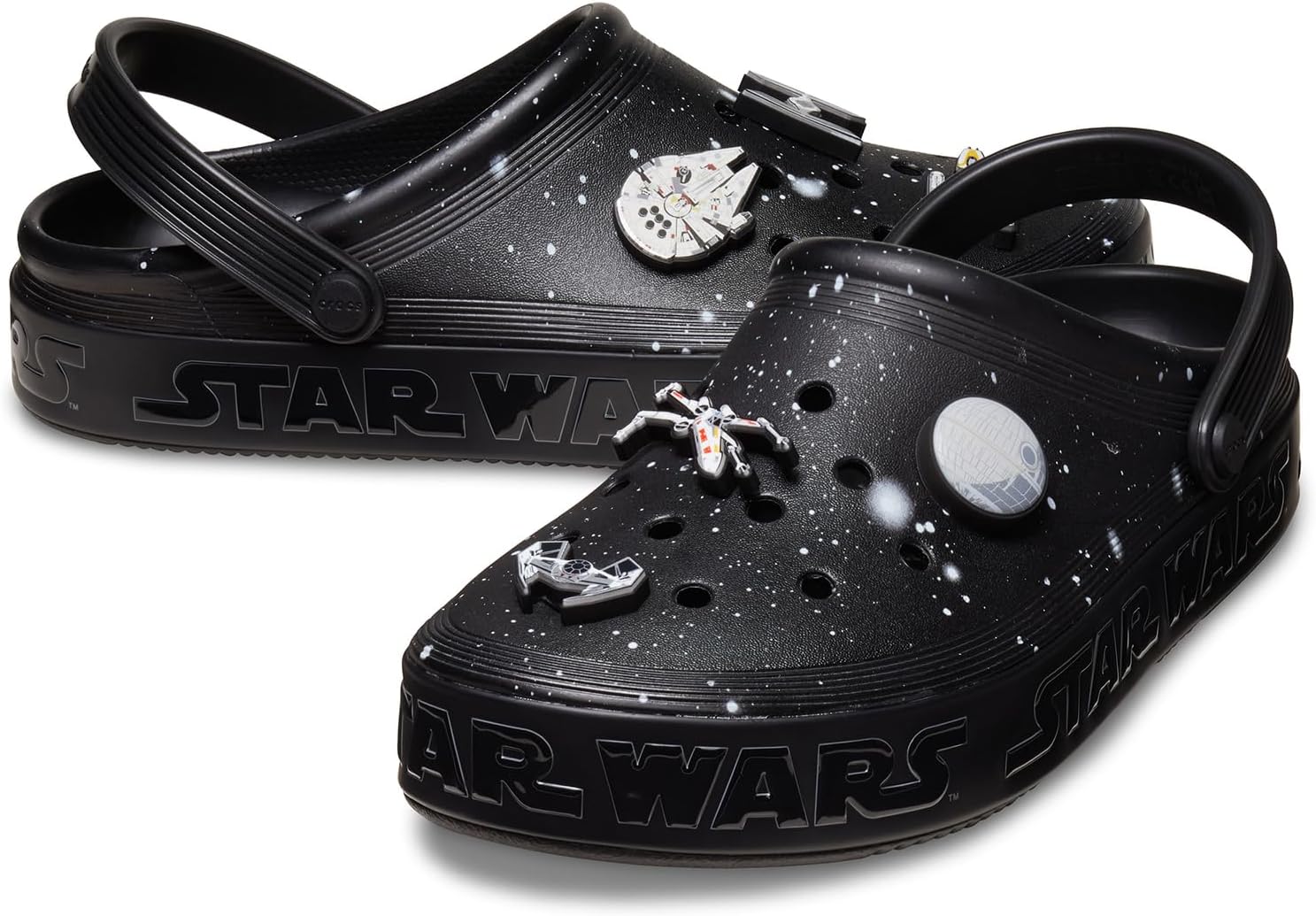 Сабо унисекс для взрослых Star Wars Off Court Clog, слипон для мужчин и женщин Crocs, черный
Сабо унисекс для взрослых Star Wars Off Court Clog, слипон для мужчин и женщин Crocs, черный