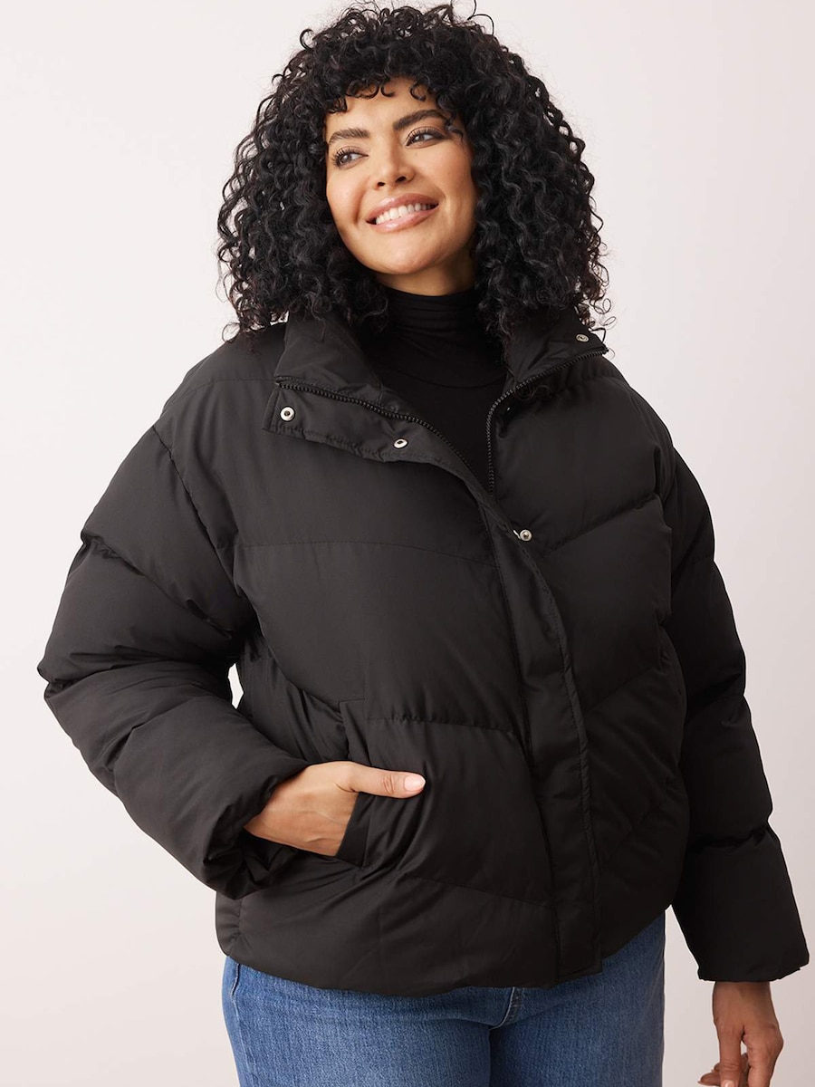 Зимняя куртка Trendyol Curve, черный
Зимняя куртка Trendyol Curve, черный