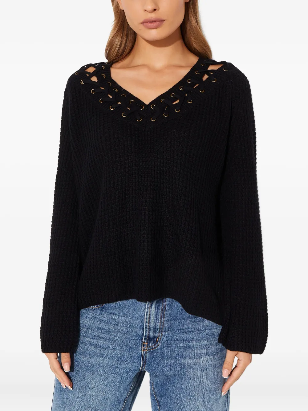 Свитер с плетёным V-образным вырезом One Teaspoon, черный
Свитер с плетёным V-образным вырезом One Teaspoon, черный