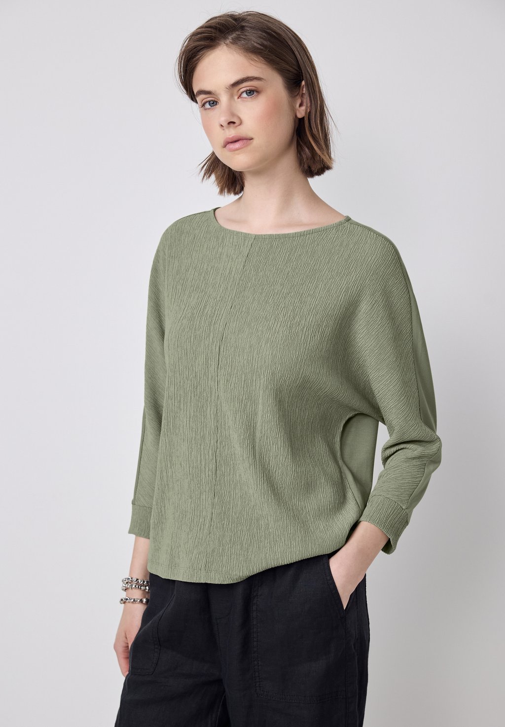 Блуза Street One Studio, цвет Grün 
Блуза Street One Studio, цвет Grün