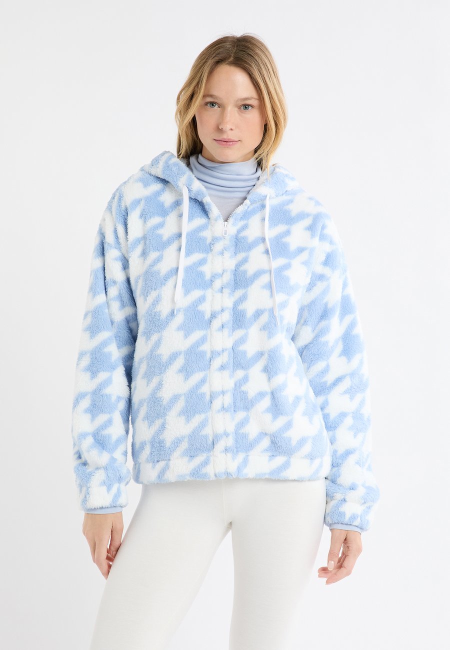 Пижамный топ Etam WOLF, Light Blue
Пижамный топ Etam WOLF, Light Blue