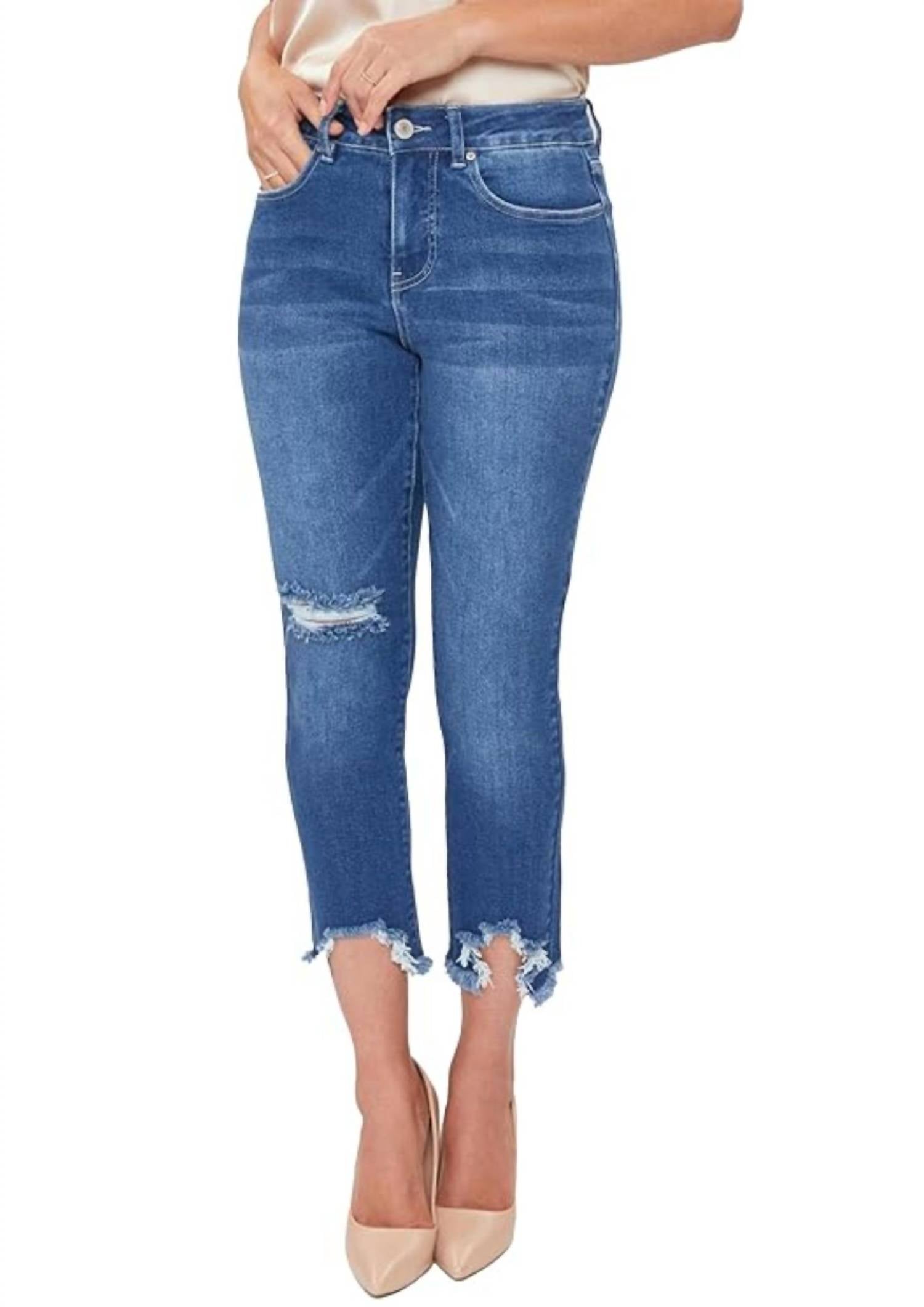 Royalty For Me Винтажные джинсы с бахромой по низу - размер Petite, синий цвет
Royalty For Me Винтажные джинсы с бахромой по низу - размер Petite, синий цвет