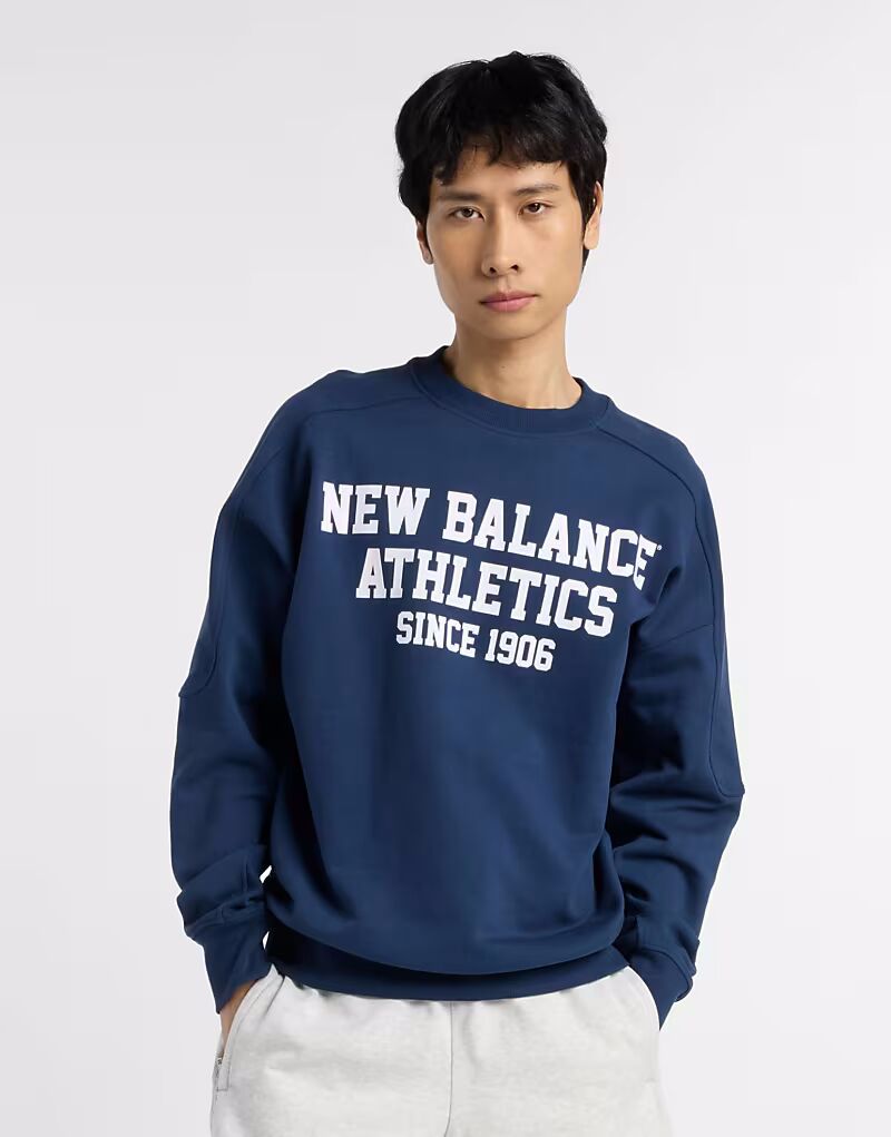 Футболка Varsity French Terry с рисунком New Balance, темно-синий
Футболка Varsity French Terry с рисунком New Balance, темно-синий