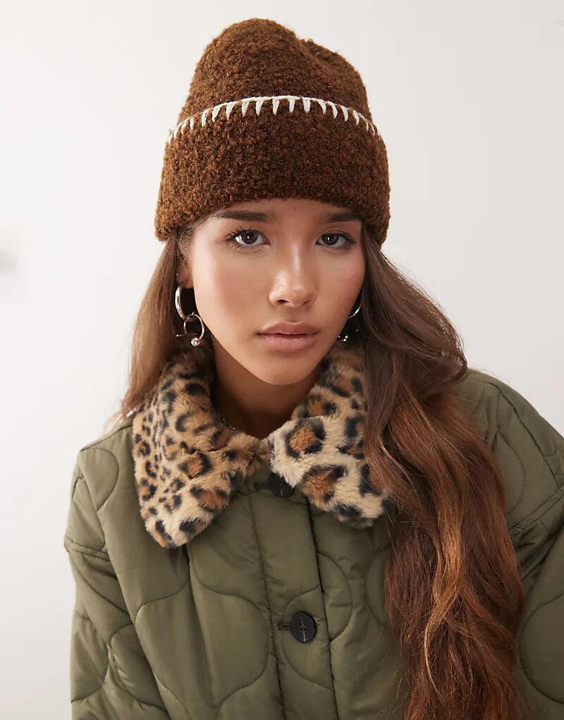 Восстановленная винтажная шапочка-бини в коричневом цвете "борг"
Восстановленная винтажная шапочка-бини в коричневом цвете "борг"