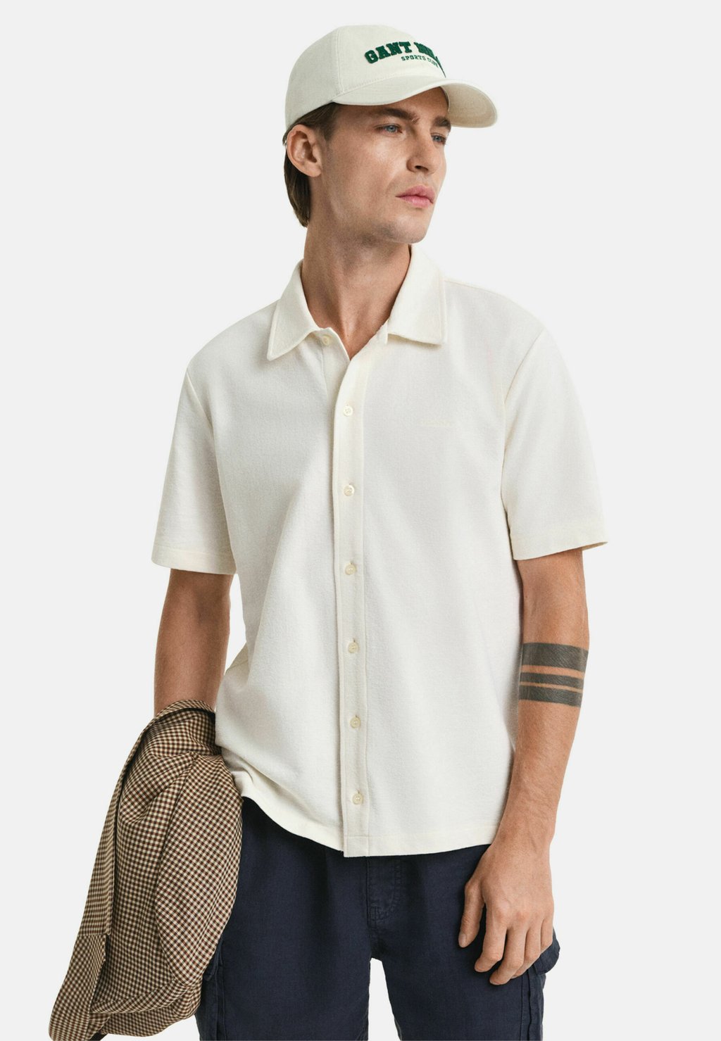 Рубашка TEXTURED GANT, кремовый
Рубашка TEXTURED GANT, кремовый