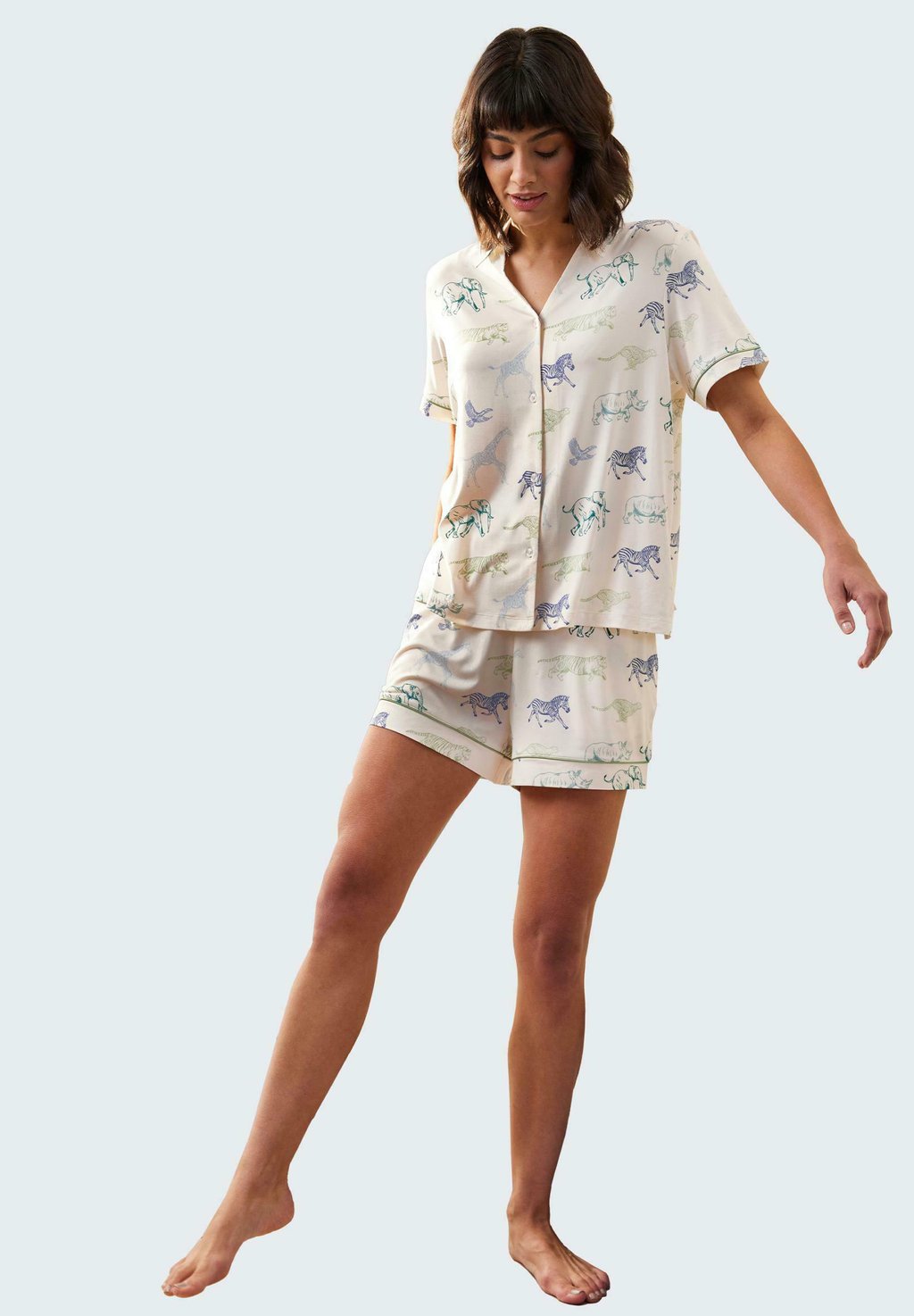 Пижама RACING ANIMALS PRINT SET - Pyjama set Chelsea Peers, кремовый
Пижама RACING ANIMALS PRINT SET - Pyjama set Chelsea Peers, кремовый