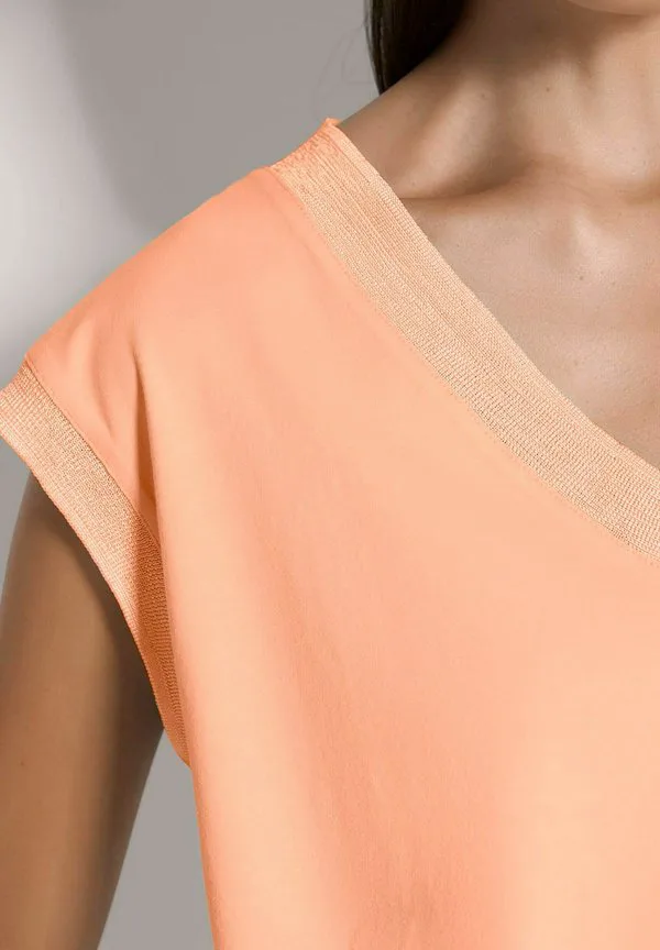 Простая футболка Madeleine, Peach, Оранжевый, Простая футболка Madeleine, Peach
Простая футболка Madeleine, Peach, Оранжевый, Простая футболка Madeleine, Peach