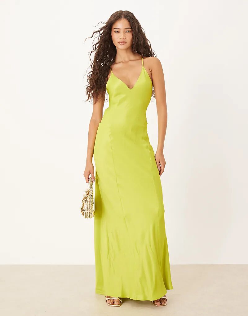 Длинное платье с атласными швами ASOS DESIGN зеленого цвета
Длинное платье с атласными швами ASOS DESIGN зеленого цвета