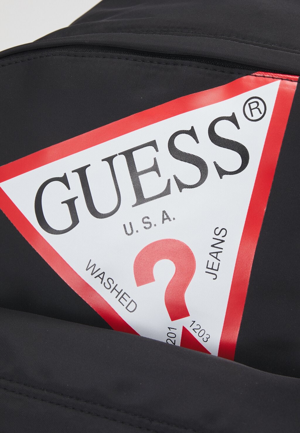 Рюкзак Core Backpack Unisex Guess, черный
Рюкзак Core Backpack Unisex Guess, черный