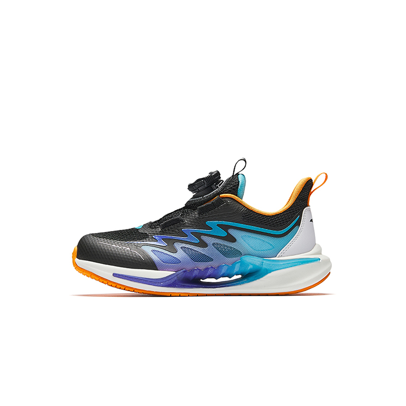 Детские кроссовки ZhuiFeng с низким верхом для детей 3–7 лет Antakids, черный/белый/синий
Детские кроссовки ZhuiFeng с низким верхом для детей 3–7 лет Antakids, черный/белый/синий