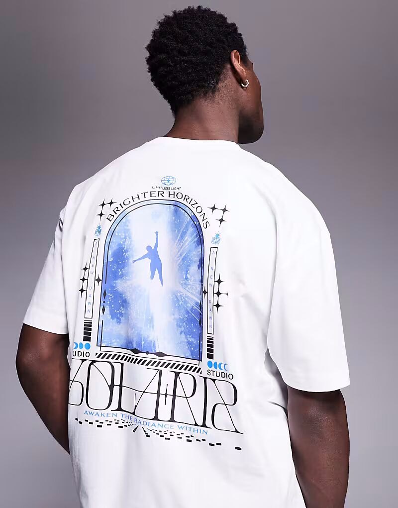 Футболка свободного кроя ASOS DESIGN с небесным принтом белого цвета
Футболка свободного кроя ASOS DESIGN с небесным принтом белого цвета