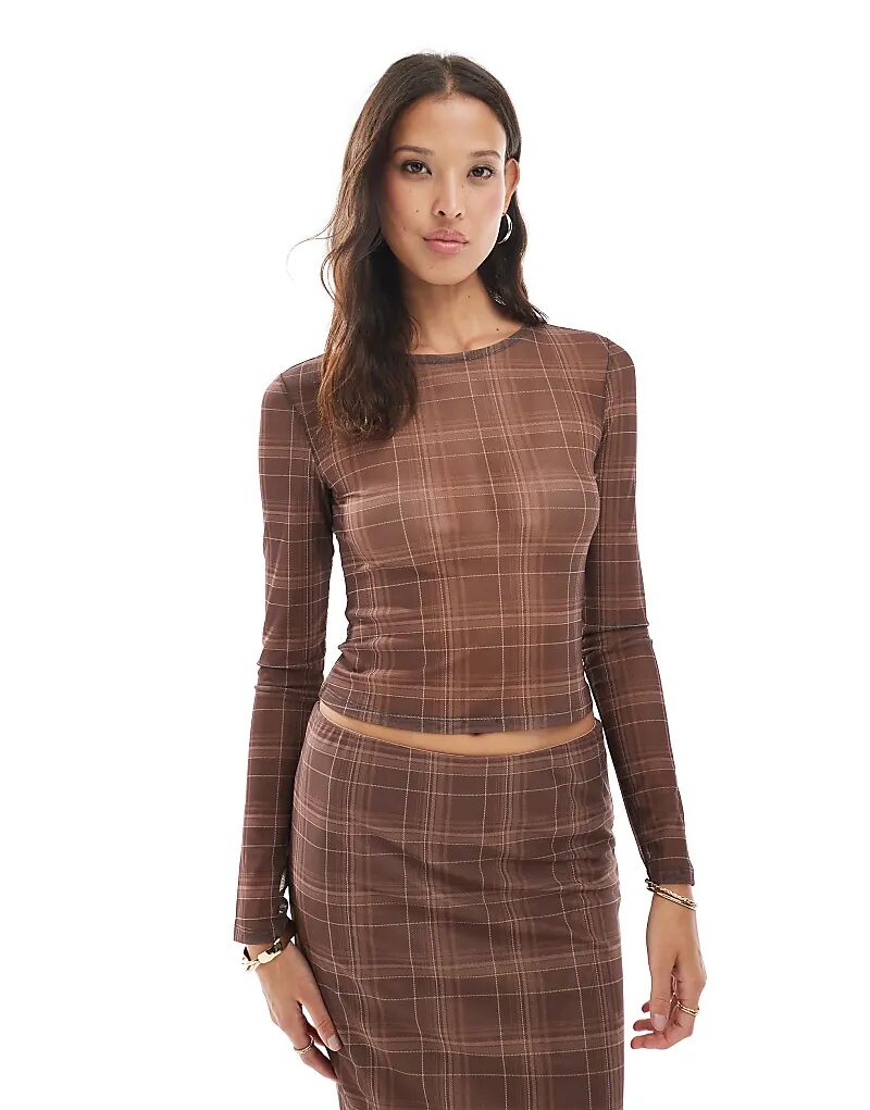 Прозрачный сетчатый топ с длинными рукавами Vero Moda в цвете «мокко» с клетчатым принтом
Прозрачный сетчатый топ с длинными рукавами Vero Moda в цвете «мокко» с клетчатым принтом