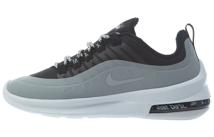 Кроссовки Air Max Axis женские с низким верхом, черные/серые Nike
Кроссовки Air Max Axis женские с низким верхом, черные/серые Nike
