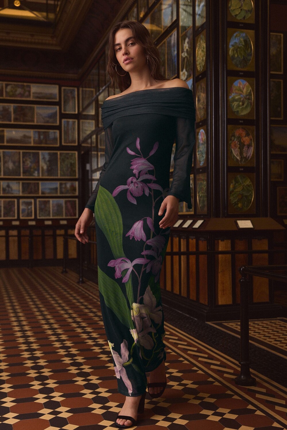 Платье макси с сетчатым принтом «бардо» из коллекции Kew Next, черный
Платье макси с сетчатым принтом «бардо» из коллекции Kew Next, черный