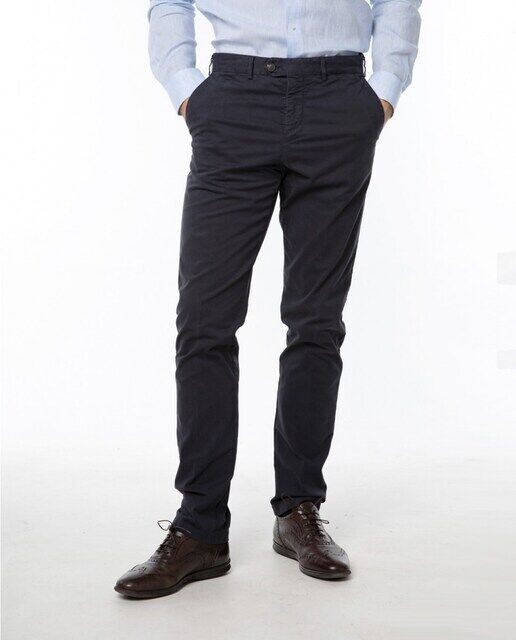 Обычные мужские брюки чинос Wickett Jones, темно-синий
Обычные мужские брюки чинос Wickett Jones, темно-синий