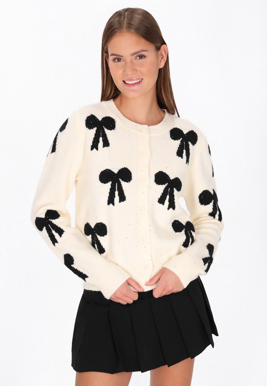 Кардиган myMo Cardigan, Offwhite/Off-White
Кардиган myMo Cardigan, Offwhite/Off-White