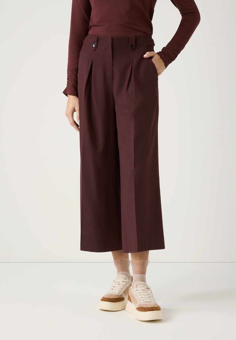 Брюки More & More Trousers, Raisin Brown/Brown
Брюки More & More Trousers, Raisin Brown/Brown