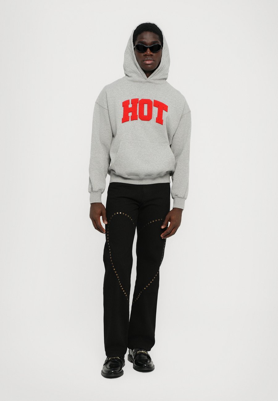 Толстовка Carne Bollente CARNE UNIVERSITY UNISEX, Grey
Толстовка Carne Bollente CARNE UNIVERSITY UNISEX, Grey