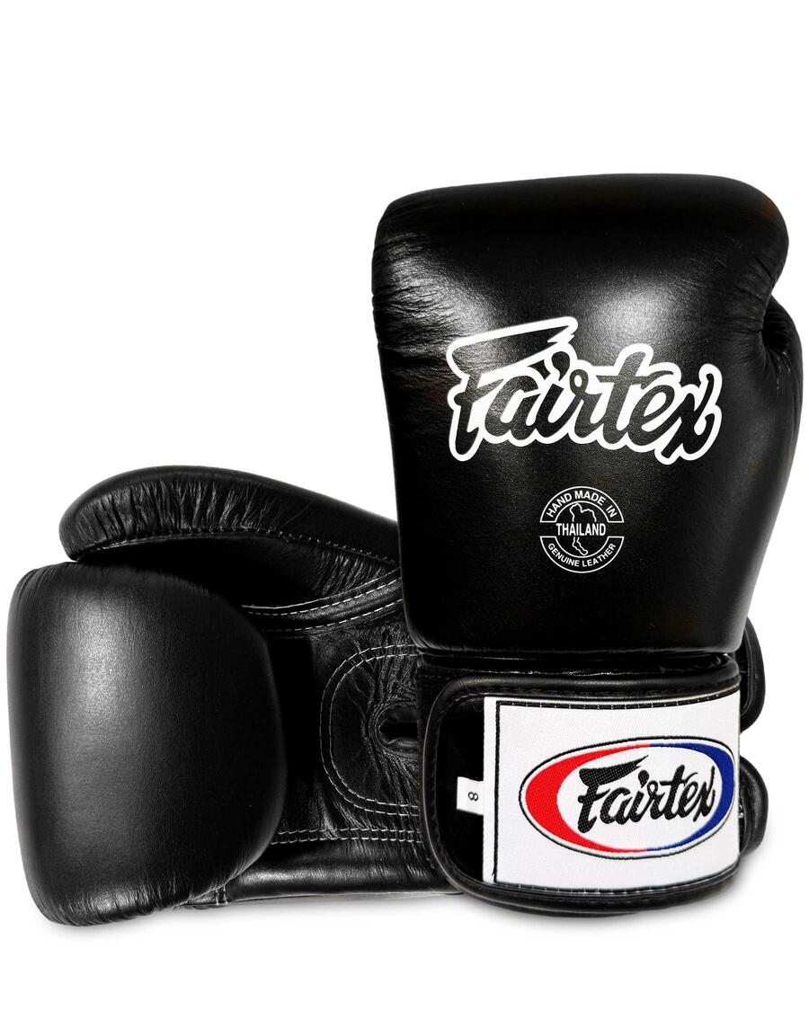 Боксерские перчатки Fairtex BGV1, черные, 16 унций.
Боксерские перчатки Fairtex BGV1, черные, 16 унций.