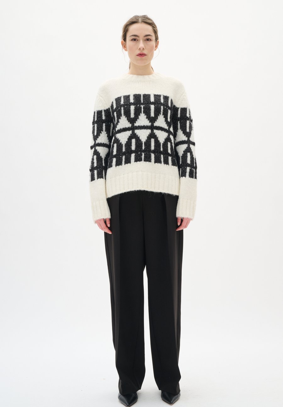 Джемпер InWear TEIIW PULLOVER, Light Lurex Fairisle/White
Джемпер InWear TEIIW PULLOVER, Light Lurex Fairisle/White
