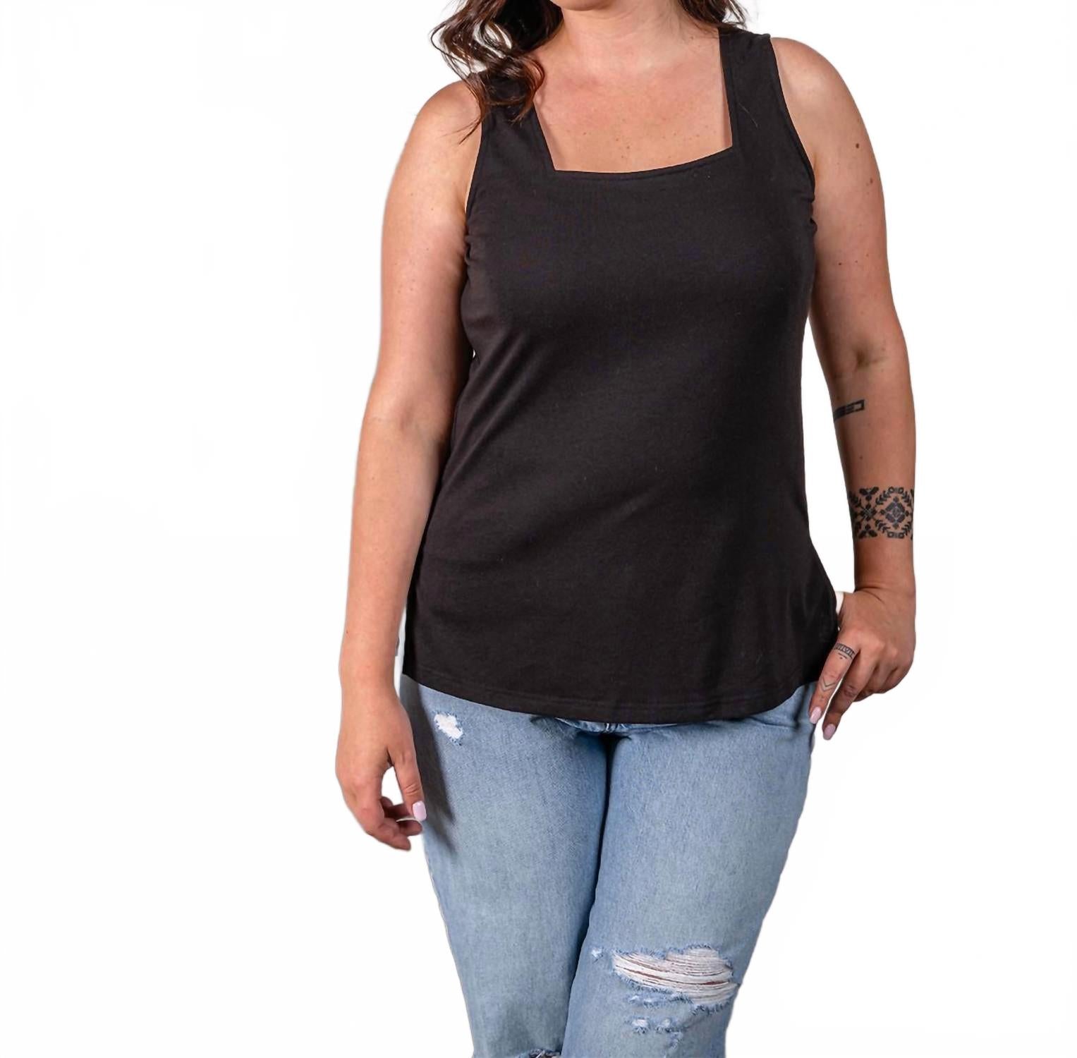 PAPARAZZI Майка с квадратным вырезом из джерси, черная
PAPARAZZI Майка с квадратным вырезом из джерси, черная