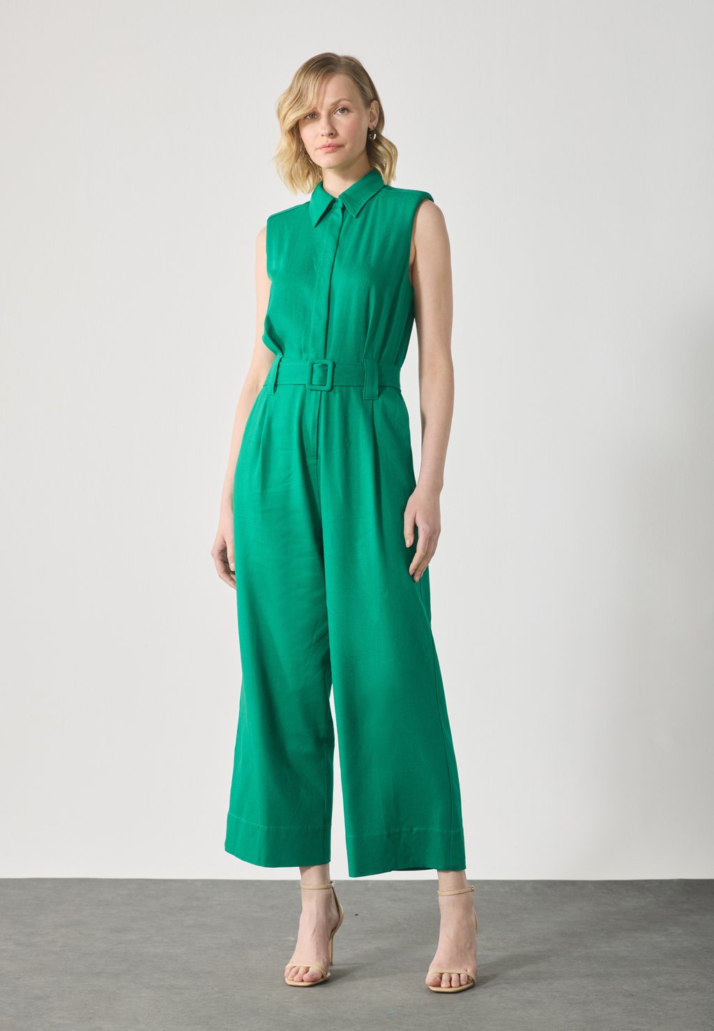 Комбинезон Anna Field by Zalando, зеленый
Комбинезон Anna Field by Zalando, зеленый