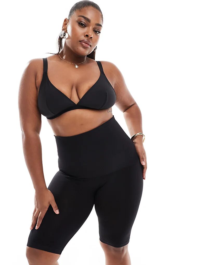 Бесшовные шорты черного цвета Vero Moda
Бесшовные шорты черного цвета Vero Moda