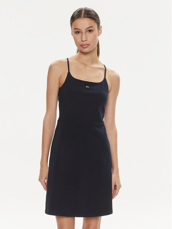 Летнее платье приталенного кроя Tommy Jeans, синий
Летнее платье приталенного кроя Tommy Jeans, синий