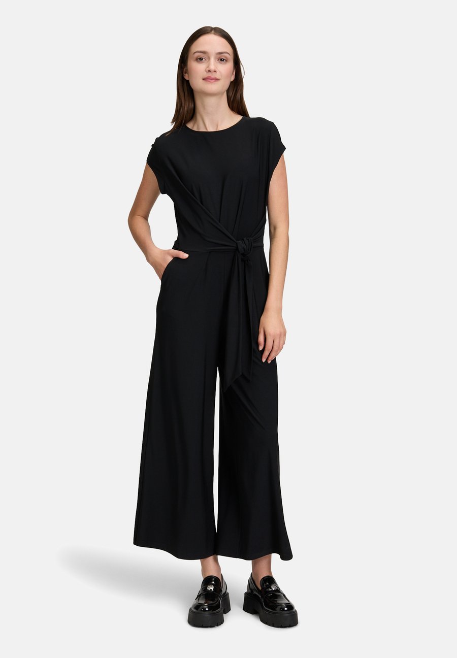 Комбинезон Cartoon Jumpsuit, Schwarz/Black
Комбинезон Cartoon Jumpsuit, Schwarz/Black