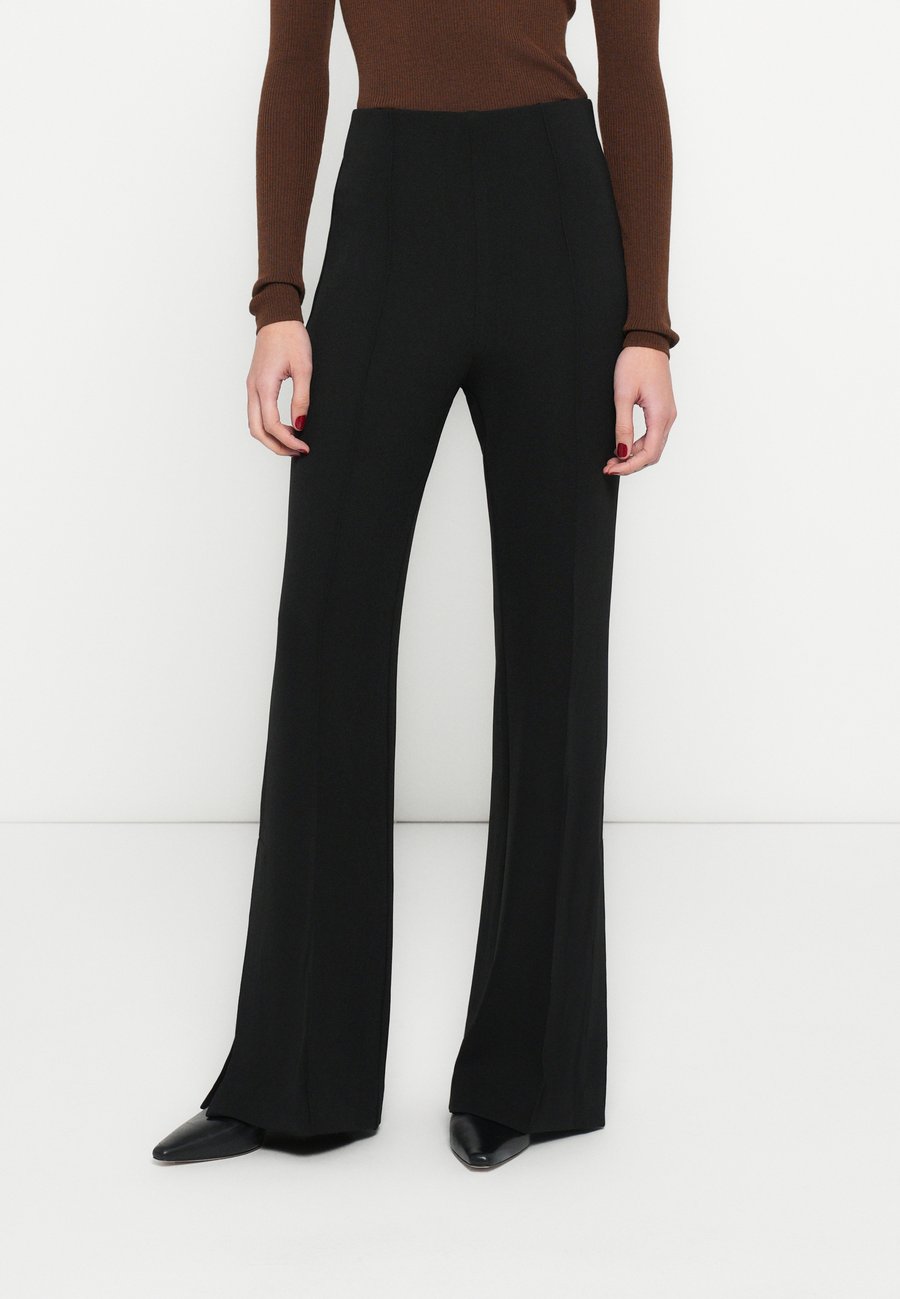 Брюки DAY Birger et Mikkelsen WAGNER ALL DAY, Black
Брюки DAY Birger et Mikkelsen WAGNER ALL DAY, Black