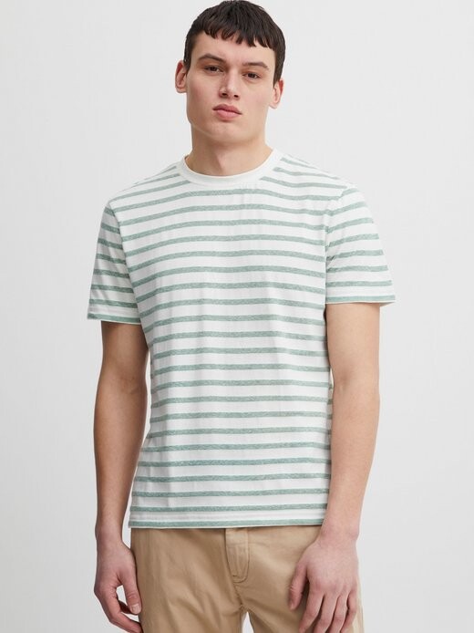 Футболка с фтором Casual Friday, зеленый
Футболка с фтором Casual Friday, зеленый